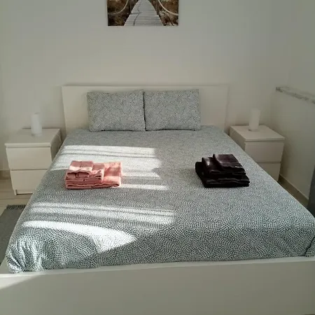 Apartment Diogo's House Ferrel (Leiria)